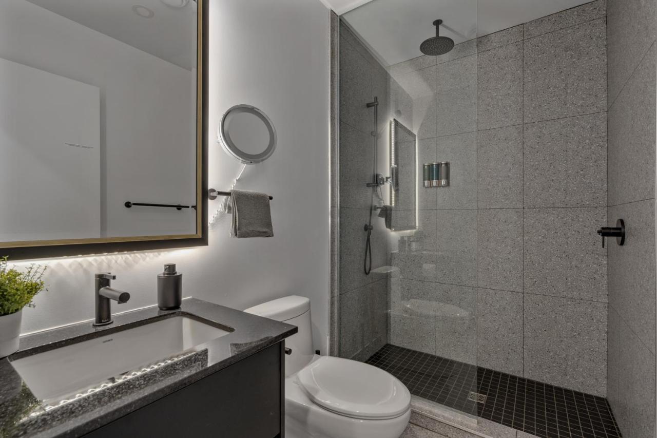 INITIAL - Suite NOUVEAU MONDE - Centre-ville de Québec Esterno foto